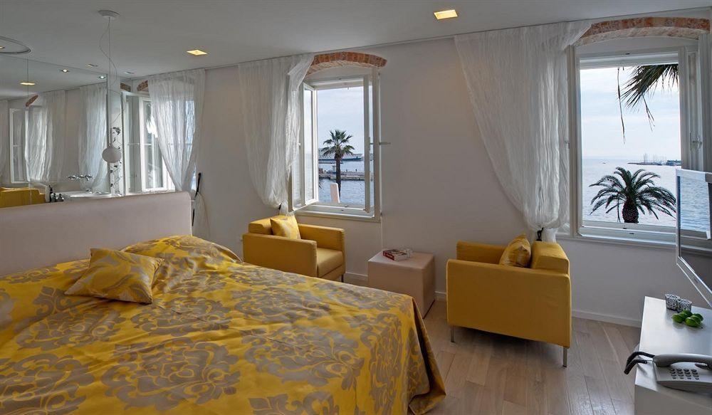 Riva Luxury 4* Split