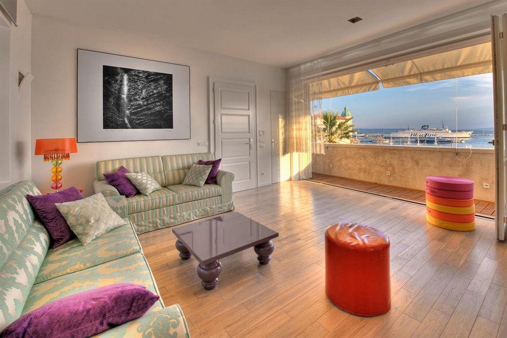 Riva Luxury Split